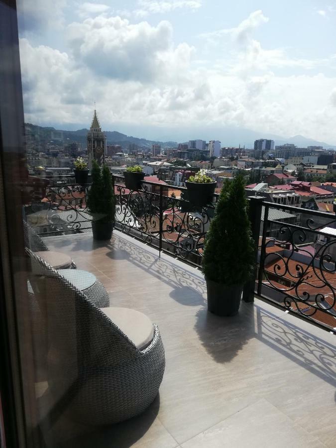 Daros Apartment Batumi Exterior foto